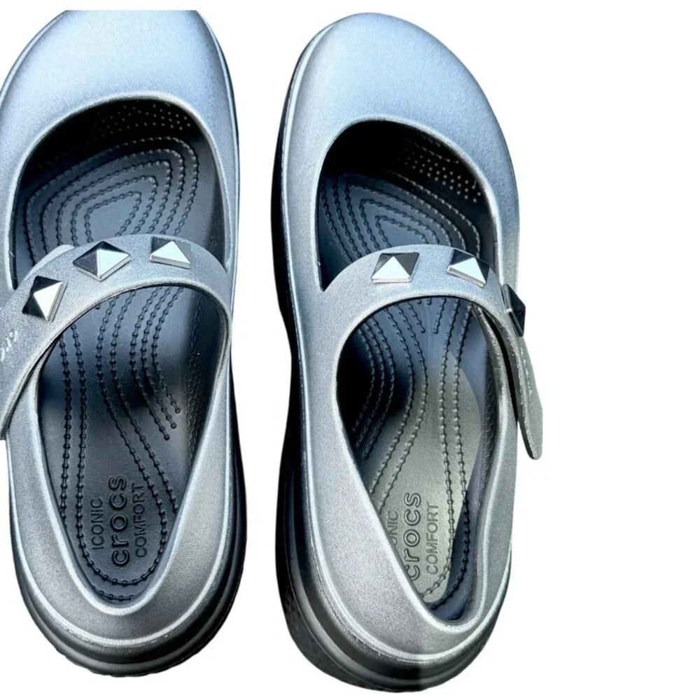 NEW Crocs Stomp Metallic Silver Studded Mary Jane Platform Clogs Size W11/M9